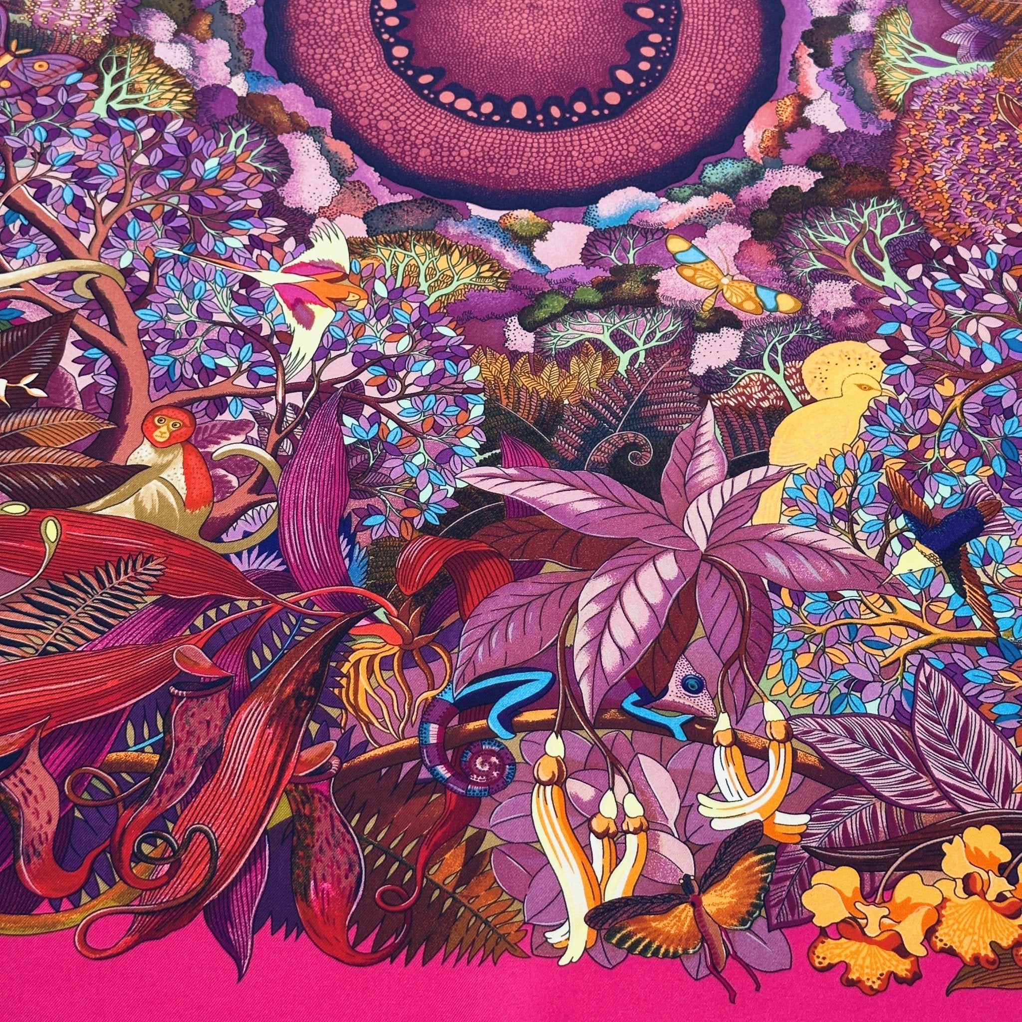 foulard carre hermes au coeur de la vie rose dessin de fleurs et animaux