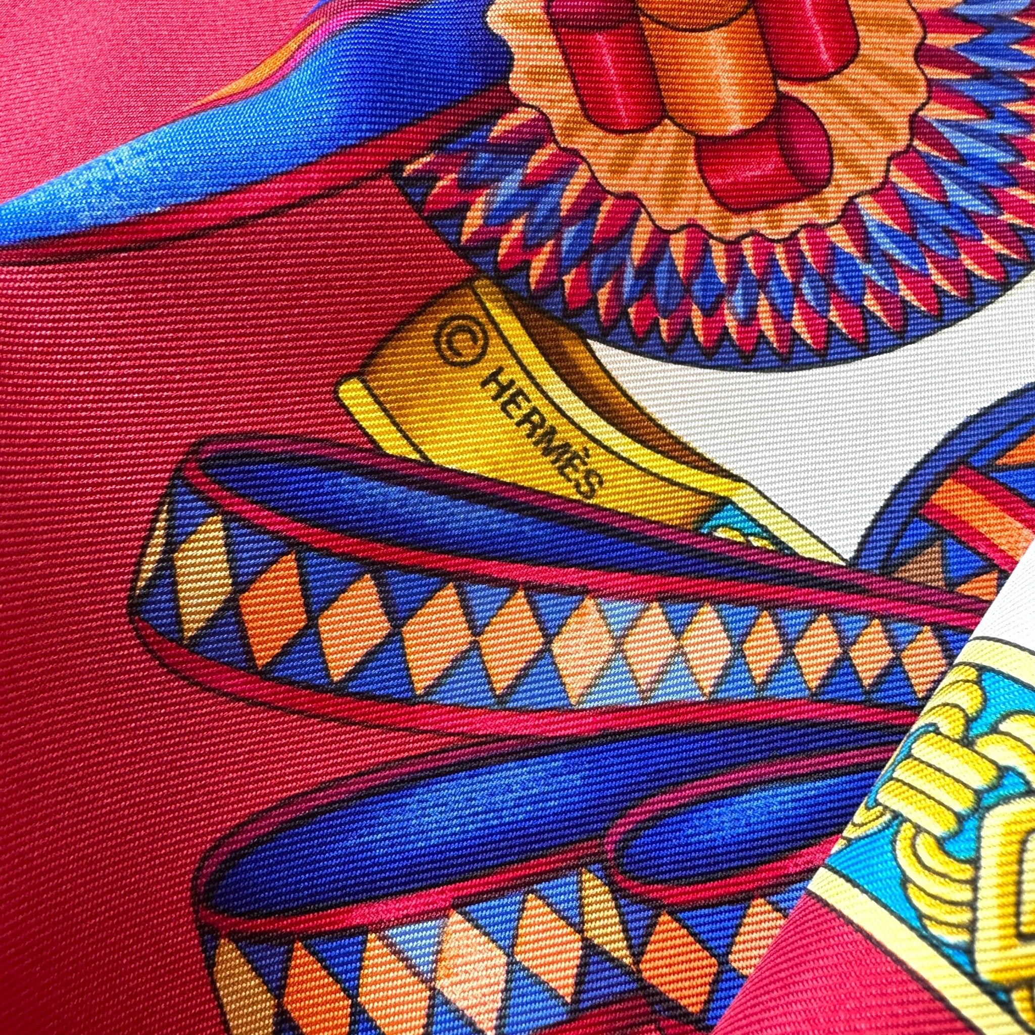 Logo copyright Hermès imprimé sur le motif