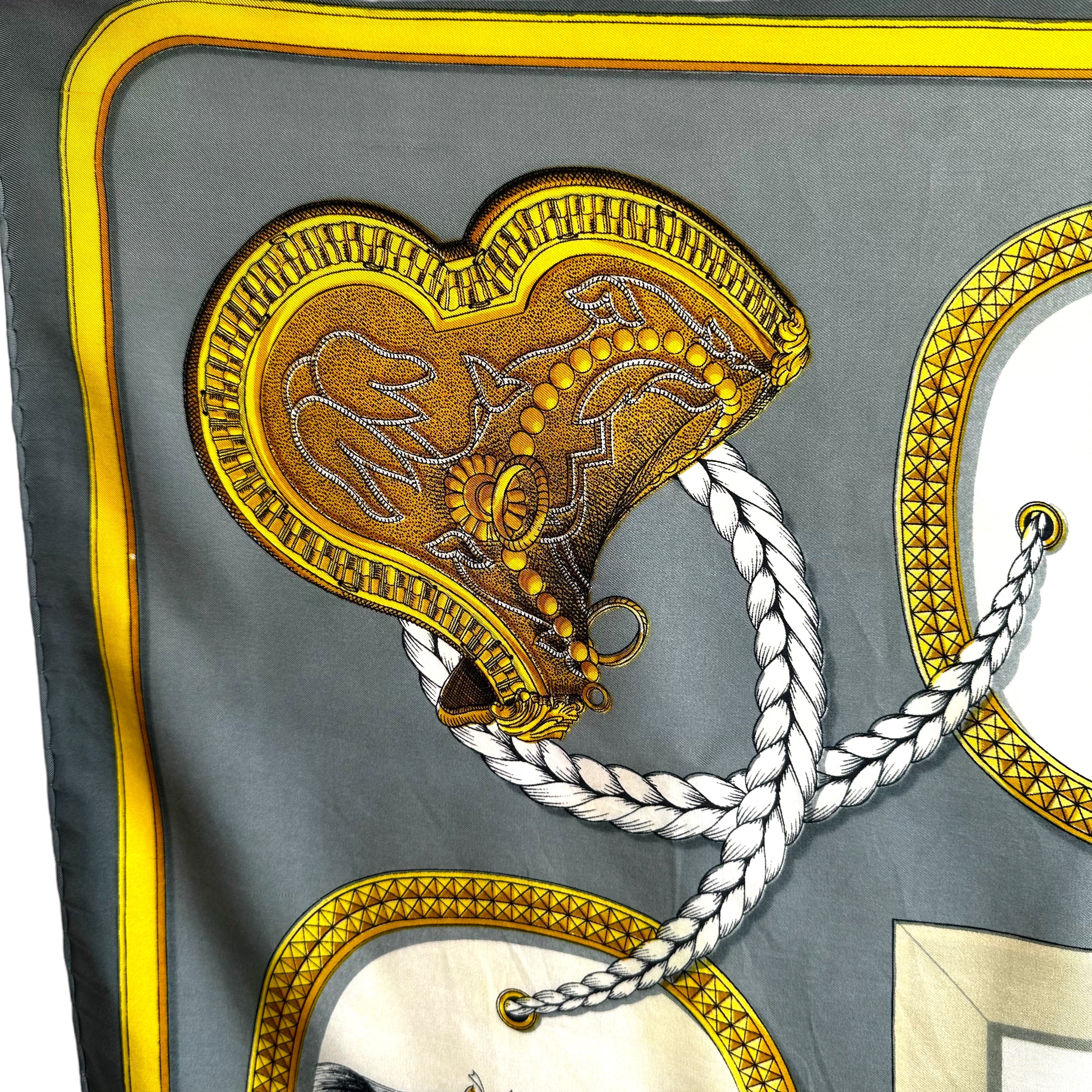 LARGE SQUARE APPAREL HERMES 90 