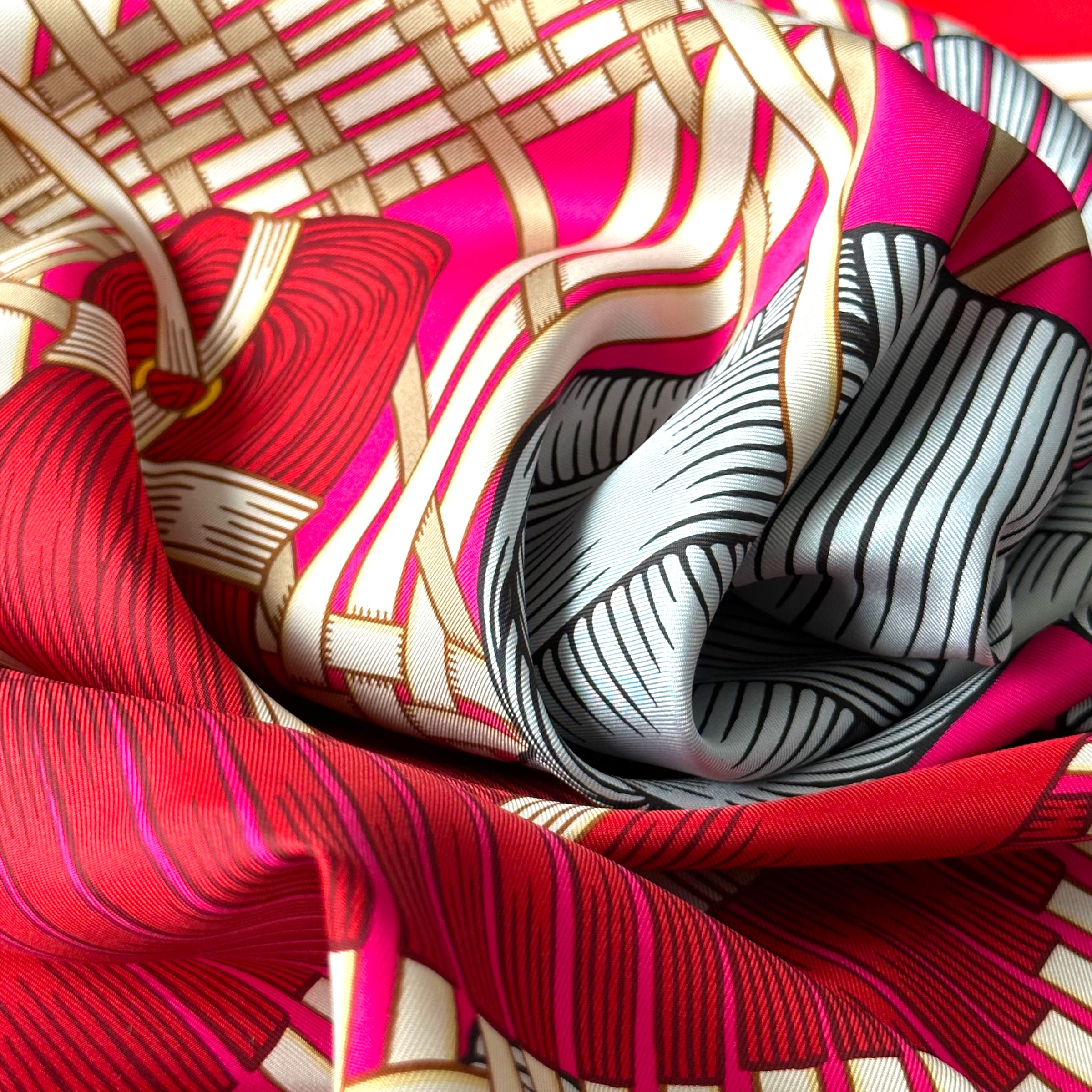 MASAN &amp; MASAN by Terawat Teankaprasith - Hermès scarf 90cm - 100% silk - red 